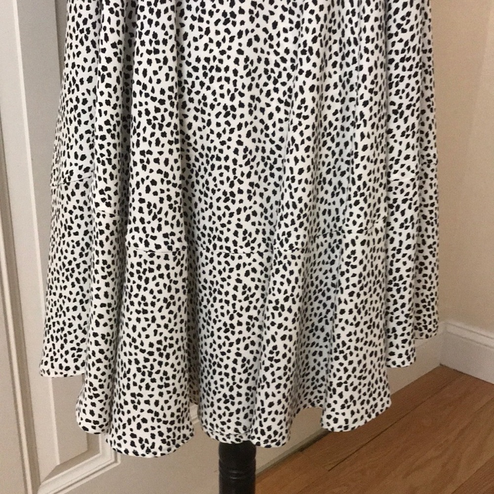 Dress - Picture 3 of 6